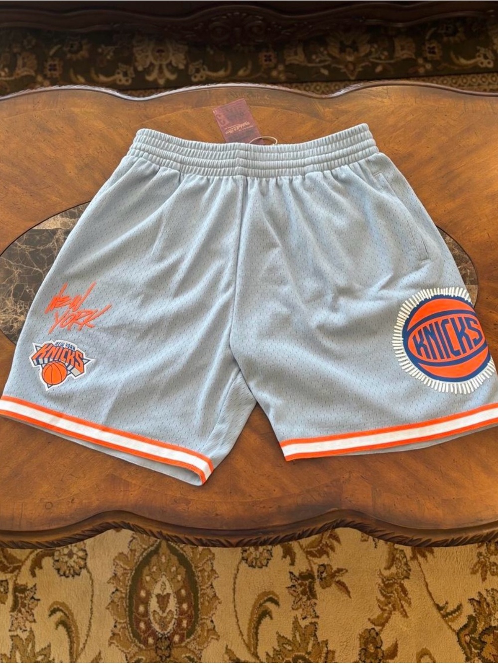 New York Knicks Mitchell & Ness Shorts Shorts New With Tags Size Large